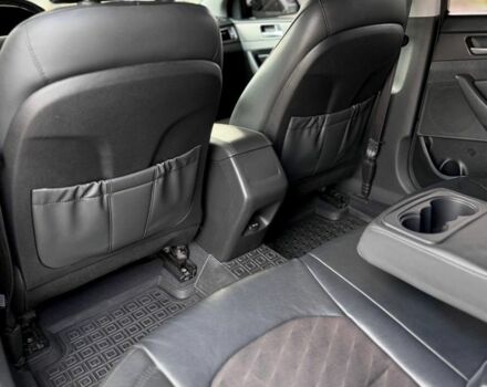 Чорний Хендай Соната, об'ємом двигуна 2.4 л та пробігом 145 тис. км за 9599 $, фото 10 на Automoto.ua