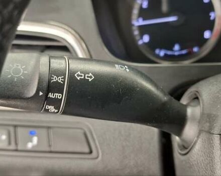 Черный Хендай Соната, объемом двигателя 2.36 л и пробегом 138 тыс. км за 10400 $, фото 30 на Automoto.ua