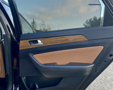 Чорний Хендай Соната, об'ємом двигуна 2.36 л та пробігом 170 тис. км за 13500 $, фото 18 на Automoto.ua