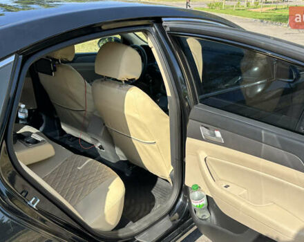 Хендай Соната 2015 в Кременчуге на Automoto.ua Черный Хендай Соната, объемом двигателя 2.36 л и пробегом 114 тыс. км за 10500 $, фото 8 на Automoto.ua