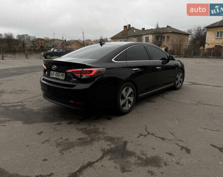 Черный Хендай Соната, объемом двигателя 2 л и пробегом 117 тыс. км за 13500 $, фото 5 на Automoto.ua