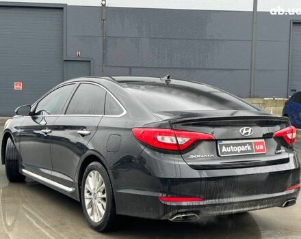 Чорний Хендай Соната, об'ємом двигуна 2.5 л та пробігом 83 тис. км за 12590 $, фото 3 на Automoto.ua