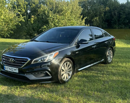 Черный Хендай Соната, объемом двигателя 2.36 л и пробегом 129 тыс. км за 11350 $, фото 1 на Automoto.ua