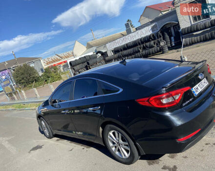 Черный Хендай Соната, объемом двигателя 2.36 л и пробегом 171 тыс. км за 9500 $, фото 3 на Automoto.ua