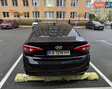 Черный Хендай Соната, объемом двигателя 2.36 л и пробегом 219 тыс. км за 10000 $, фото 4 на Automoto.ua