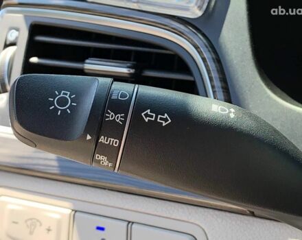 Черный Хендай Соната, объемом двигателя 2.4 л и пробегом 144 тыс. км за 13290 $, фото 29 на Automoto.ua