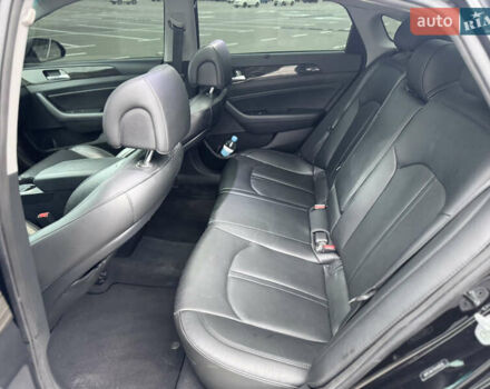 Черный Хендай Соната, объемом двигателя 2.4 л и пробегом 250 тыс. км за 10500 $, фото 21 на Automoto.ua