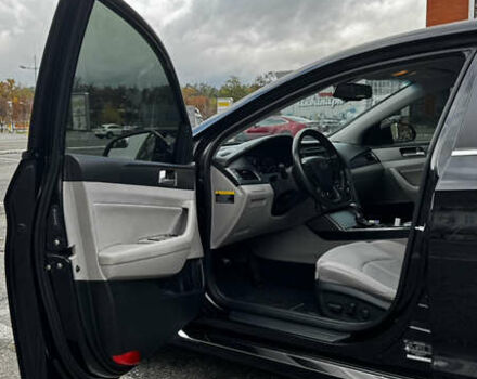 Черный Хендай Соната, объемом двигателя 2.4 л и пробегом 150 тыс. км за 13400 $, фото 7 на Automoto.ua