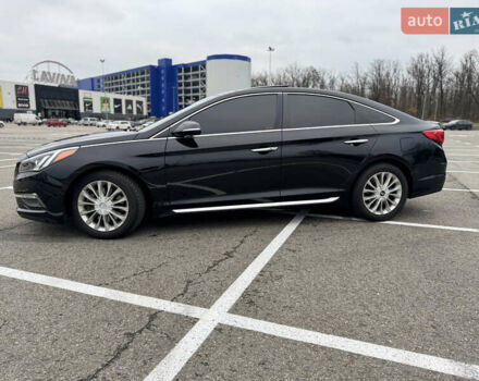 Черный Хендай Соната, объемом двигателя 2.4 л и пробегом 250 тыс. км за 10500 $, фото 3 на Automoto.ua