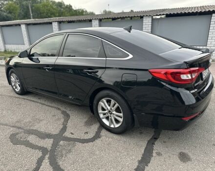 Черный Хендай Соната, объемом двигателя 2.4 л и пробегом 139 тыс. км за 10500 $, фото 7 на Automoto.ua