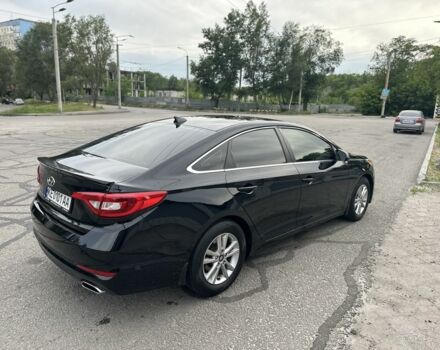 Черный Хендай Соната, объемом двигателя 2.4 л и пробегом 139 тыс. км за 10500 $, фото 5 на Automoto.ua