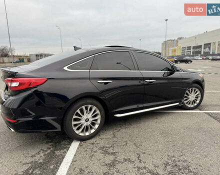 Черный Хендай Соната, объемом двигателя 2.4 л и пробегом 250 тыс. км за 10500 $, фото 8 на Automoto.ua