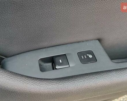 Чорний Хендай Соната, об'ємом двигуна 2 л та пробігом 98 тис. км за 9499 $, фото 15 на Automoto.ua