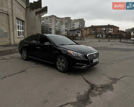 Черный Хендай Соната, объемом двигателя 2 л и пробегом 117 тыс. км за 13500 $, фото 2 на Automoto.ua