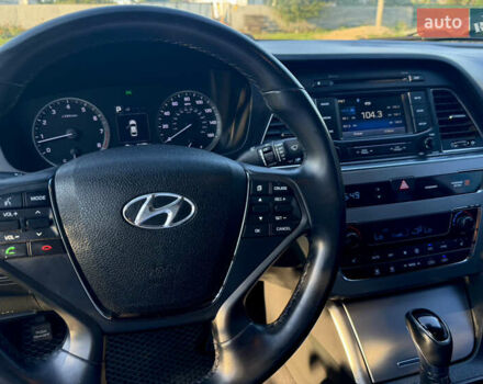 Черный Хендай Соната, объемом двигателя 2.36 л и пробегом 129 тыс. км за 11350 $, фото 8 на Automoto.ua