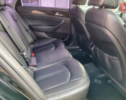 Чорний Хендай Соната, об'ємом двигуна 2 л та пробігом 98 тис. км за 9499 $, фото 11 на Automoto.ua