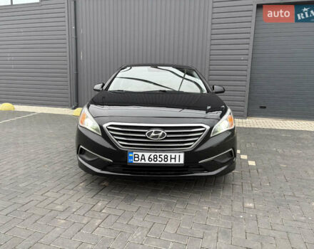 Черный Хендай Соната, объемом двигателя 2.36 л и пробегом 158 тыс. км за 9900 $, фото 2 на Automoto.ua