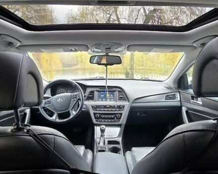 Чорний Хендай Соната, об'ємом двигуна 2.36 л та пробігом 159 тис. км за 12450 $, фото 29 на Automoto.ua