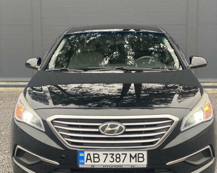 Черный Хендай Соната, объемом двигателя 2.36 л и пробегом 153 тыс. км за 8900 $, фото 2 на Automoto.ua