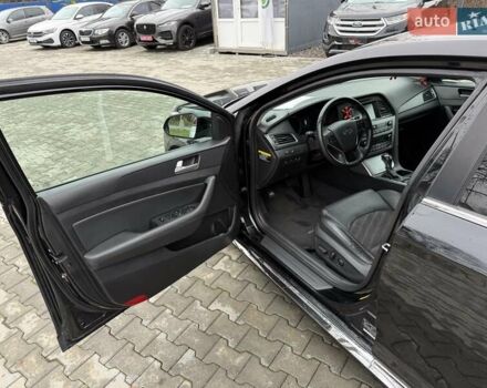 Черный Хендай Соната, объемом двигателя 2.36 л и пробегом 130 тыс. км за 10700 $, фото 18 на Automoto.ua