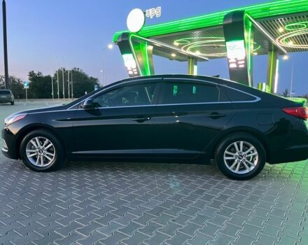 Черный Хендай Соната, объемом двигателя 2.4 л и пробегом 240 тыс. км за 10500 $, фото 6 на Automoto.ua