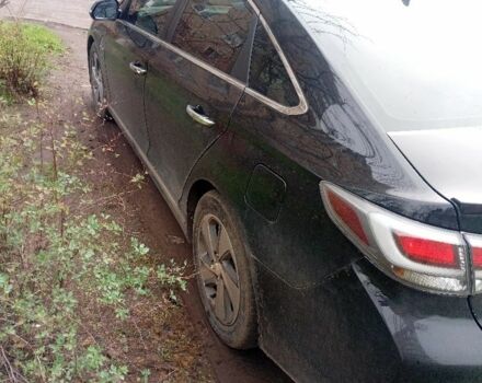 Черный Хендай Соната, объемом двигателя 2 л и пробегом 290 тыс. км за 9000 $, фото 4 на Automoto.ua