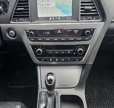 Чорний Хендай Соната, об'ємом двигуна 2.36 л та пробігом 159 тис. км за 12450 $, фото 31 на Automoto.ua