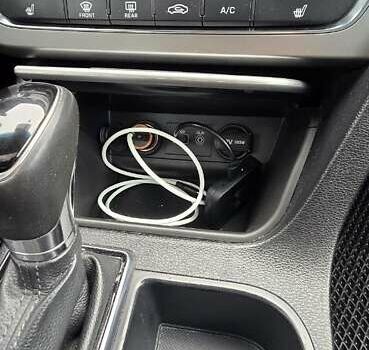 Чорний Хендай Соната, об'ємом двигуна 2.36 л та пробігом 159 тис. км за 12450 $, фото 32 на Automoto.ua