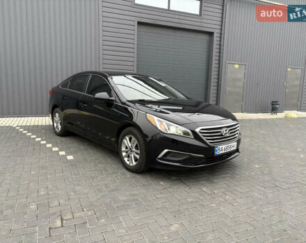 Черный Хендай Соната, объемом двигателя 2.36 л и пробегом 158 тыс. км за 9900 $, фото 3 на Automoto.ua