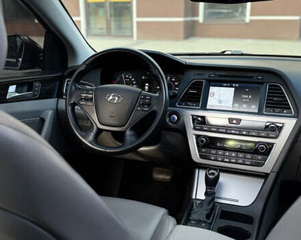 Черный Хендай Соната, объемом двигателя 2 л и пробегом 120 тыс. км за 17199 $, фото 30 на Automoto.ua