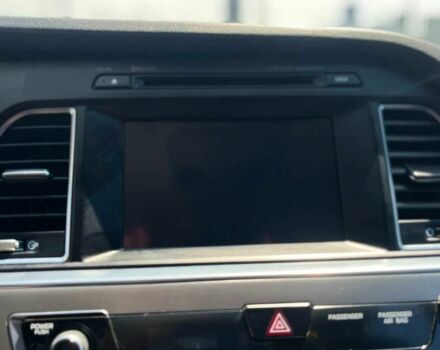 Чорний Хендай Соната, об'ємом двигуна 2.4 л та пробігом 151 тис. км за 10700 $, фото 17 на Automoto.ua