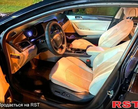 Хендай Соната 2016 в Киеве на Automoto.ua Черный Хендай Соната, объемом двигателя 2.4 л и пробегом 182 тыс. км за 9200 $, фото 7 на Automoto.ua