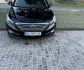 Хендай Соната 2016 в Тернополе на Automoto.ua Черный Хендай Соната, объемом двигателя 2 л и пробегом 250 тыс. км за 10700 $, фото 2 на Automoto.ua