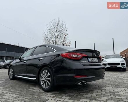 Черный Хендай Соната, объемом двигателя 2.36 л и пробегом 130 тыс. км за 10700 $, фото 8 на Automoto.ua