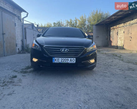 Черный Хендай Соната, объемом двигателя 2 л и пробегом 216 тыс. км за 15555 $, фото 3 на Automoto.ua