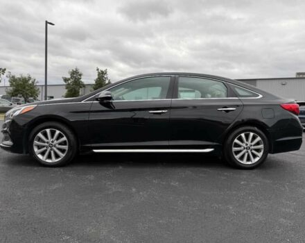 Черный Хендай Соната, объемом двигателя 2.4 л и пробегом 74 тыс. км за 1800 $, фото 3 на Automoto.ua