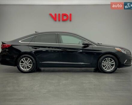 Черный Хендай Соната, объемом двигателя 2.4 л и пробегом 173 тыс. км за 10900 $, фото 3 на Automoto.ua