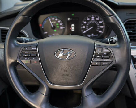 Черный Хендай Соната, объемом двигателя 2 л и пробегом 120 тыс. км за 17199 $, фото 36 на Automoto.ua