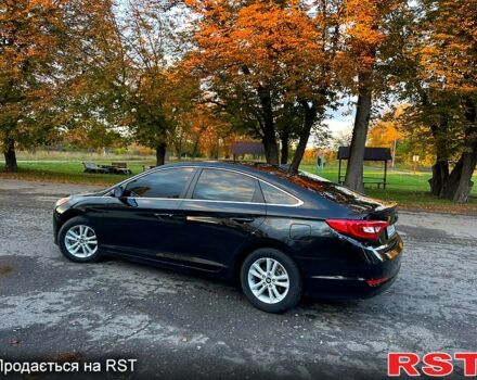 Черный Хендай Соната, объемом двигателя 2.4 л и пробегом 190 тыс. км за 8500 $, фото 5 на Automoto.ua