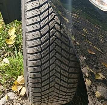 Хендай Соната 2016 в Тростянце на Automoto.ua Черный Хендай Соната, объемом двигателя 2 л и пробегом 220 тыс. км за 12000 $, фото 15 на Automoto.ua