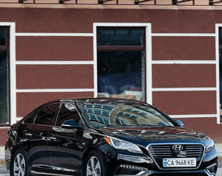 Черный Хендай Соната, объемом двигателя 2 л и пробегом 120 тыс. км за 17199 $, фото 1 на Automoto.ua