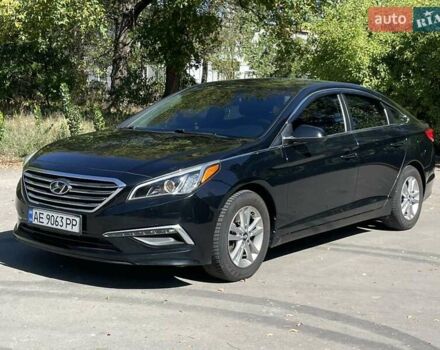 Черный Хендай Соната, объемом двигателя 2.4 л и пробегом 169 тыс. км за 10900 $, фото 7 на Automoto.ua
