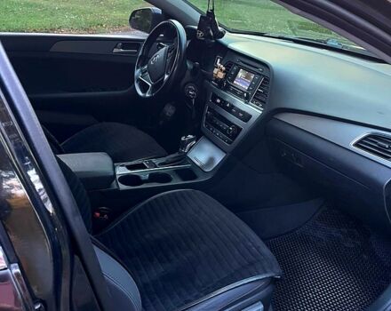 Черный Хендай Соната, объемом двигателя 2.4 л и пробегом 190 тыс. км за 8500 $, фото 6 на Automoto.ua