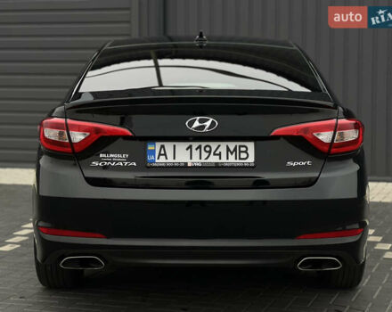 Черный Хендай Соната, объемом двигателя 2.36 л и пробегом 110 тыс. км за 10900 $, фото 2 на Automoto.ua