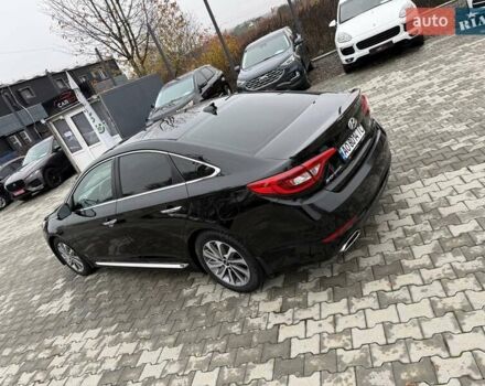 Черный Хендай Соната, объемом двигателя 2.36 л и пробегом 130 тыс. км за 10700 $, фото 7 на Automoto.ua