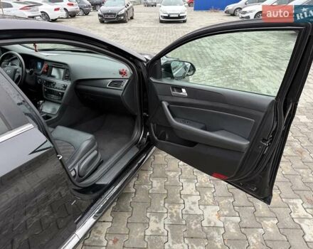 Черный Хендай Соната, объемом двигателя 2.36 л и пробегом 130 тыс. км за 10700 $, фото 28 на Automoto.ua