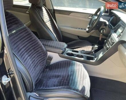 Черный Хендай Соната, объемом двигателя 2.4 л и пробегом 169 тыс. км за 10900 $, фото 17 на Automoto.ua