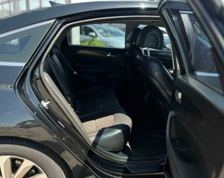 Чорний Хендай Соната, об'ємом двигуна 2.4 л та пробігом 151 тис. км за 10700 $, фото 10 на Automoto.ua