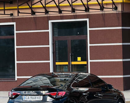 Черный Хендай Соната, объемом двигателя 2 л и пробегом 120 тыс. км за 17199 $, фото 15 на Automoto.ua