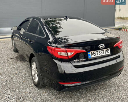 Черный Хендай Соната, объемом двигателя 2.36 л и пробегом 153 тыс. км за 8900 $, фото 9 на Automoto.ua